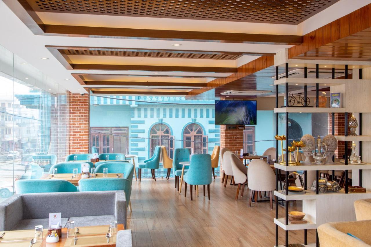 Dream International Hotel 拉明德 外观 照片