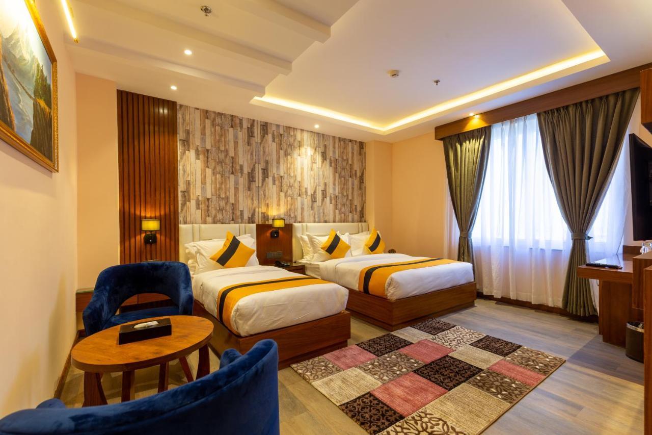 Dream International Hotel 拉明德 外观 照片