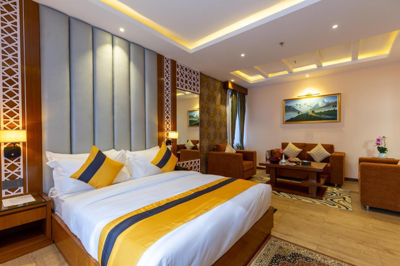 Dream International Hotel 拉明德 外观 照片