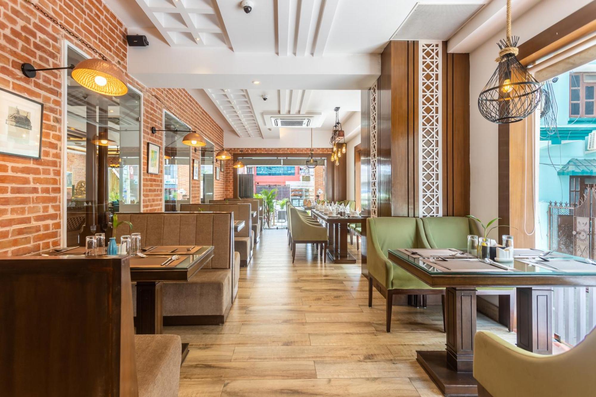 Dream International Hotel 拉明德 外观 照片