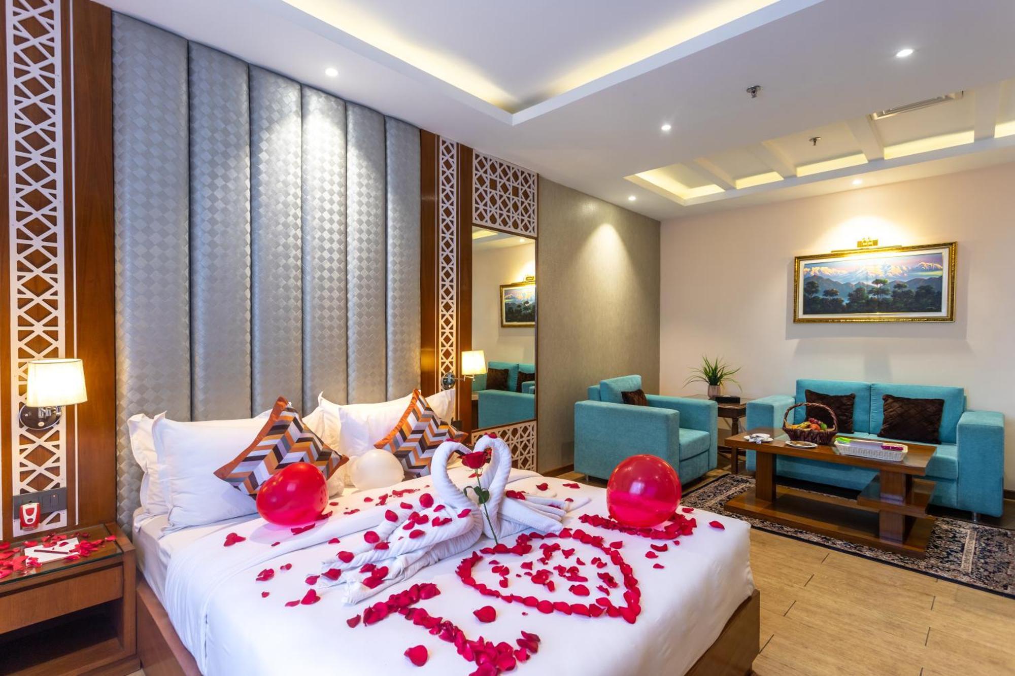 Dream International Hotel 拉明德 外观 照片