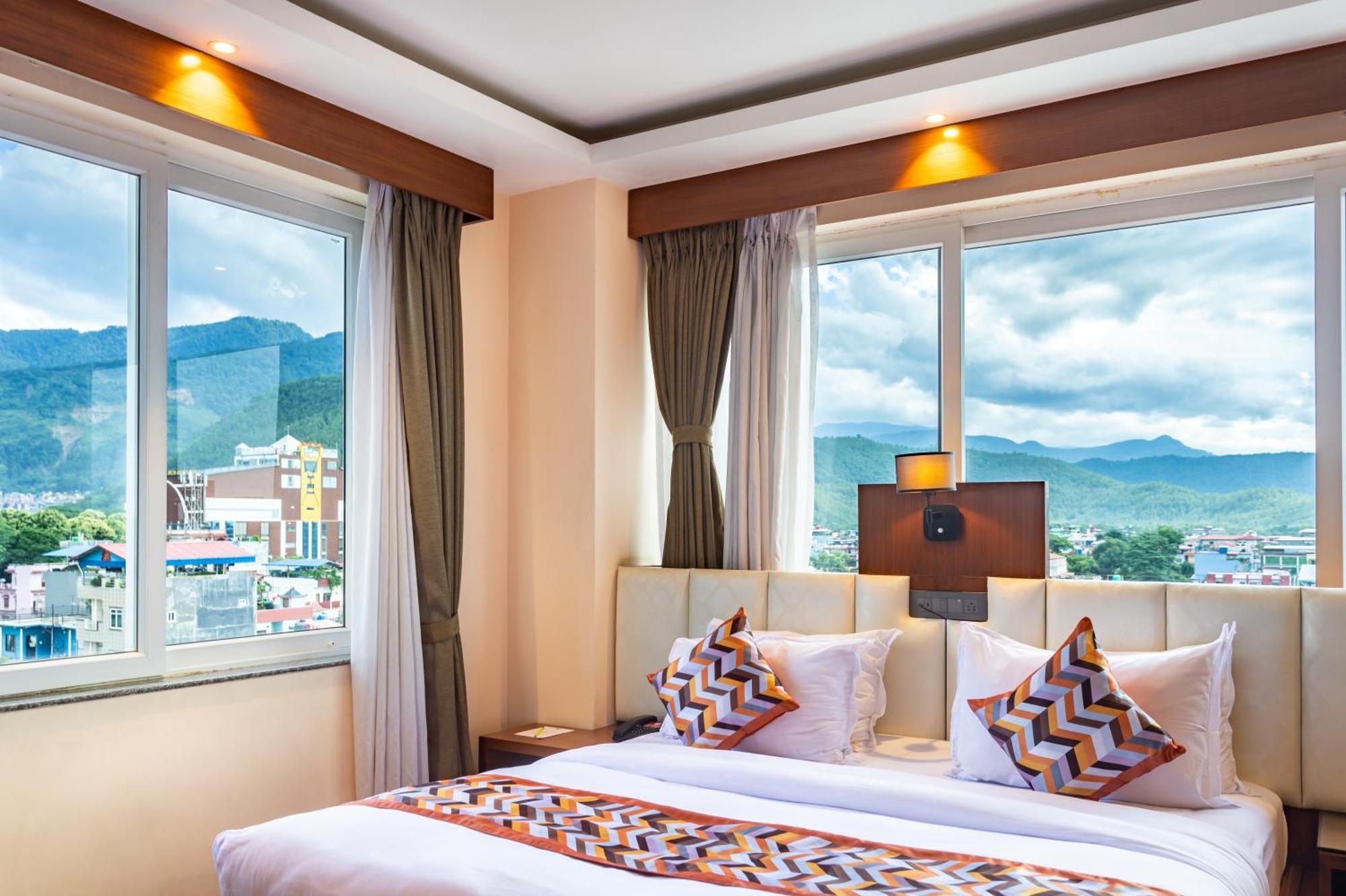 Dream International Hotel 拉明德 外观 照片